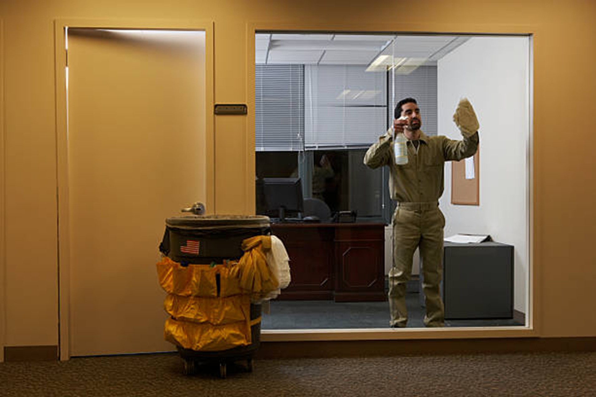 How Often Should You Schedule Office Cleaning for a Healthier Workplace